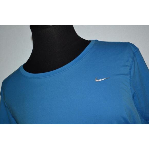 25819-a Nike Gym Shirt Running Workout Blue Polyester Size 1X Plus Womens - Picture 4 of 7
